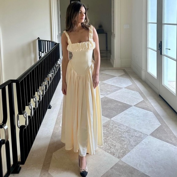 NWT Noreen cream / pastel yellow Satin Corset midi / Maxi formal Sundress - Picture 16 of 16